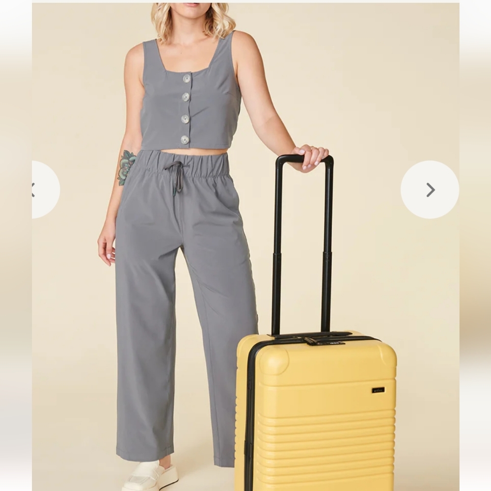 Wayre Cruiser pants medium NWOT